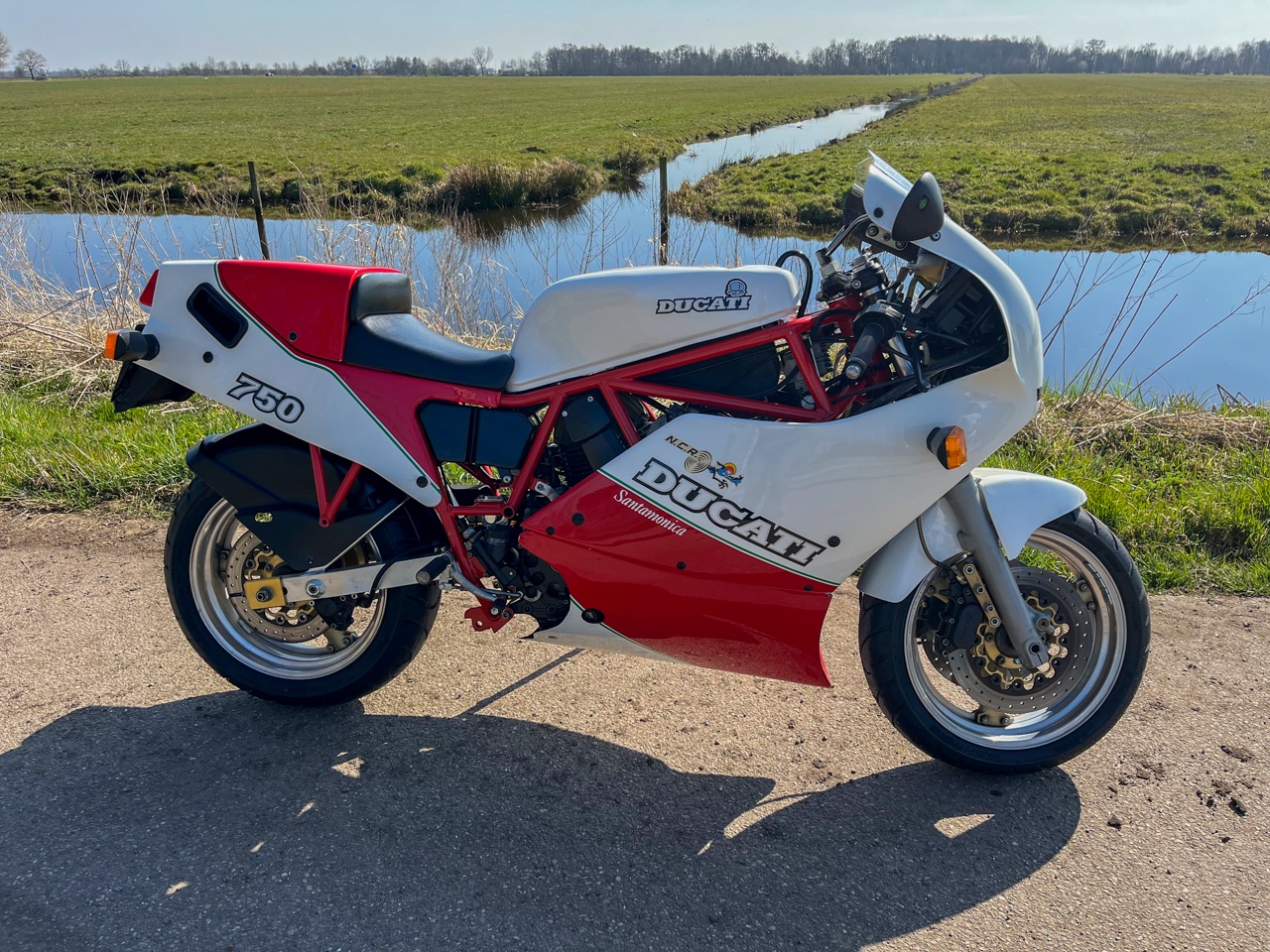 Ducati 750 F1 Santamonica