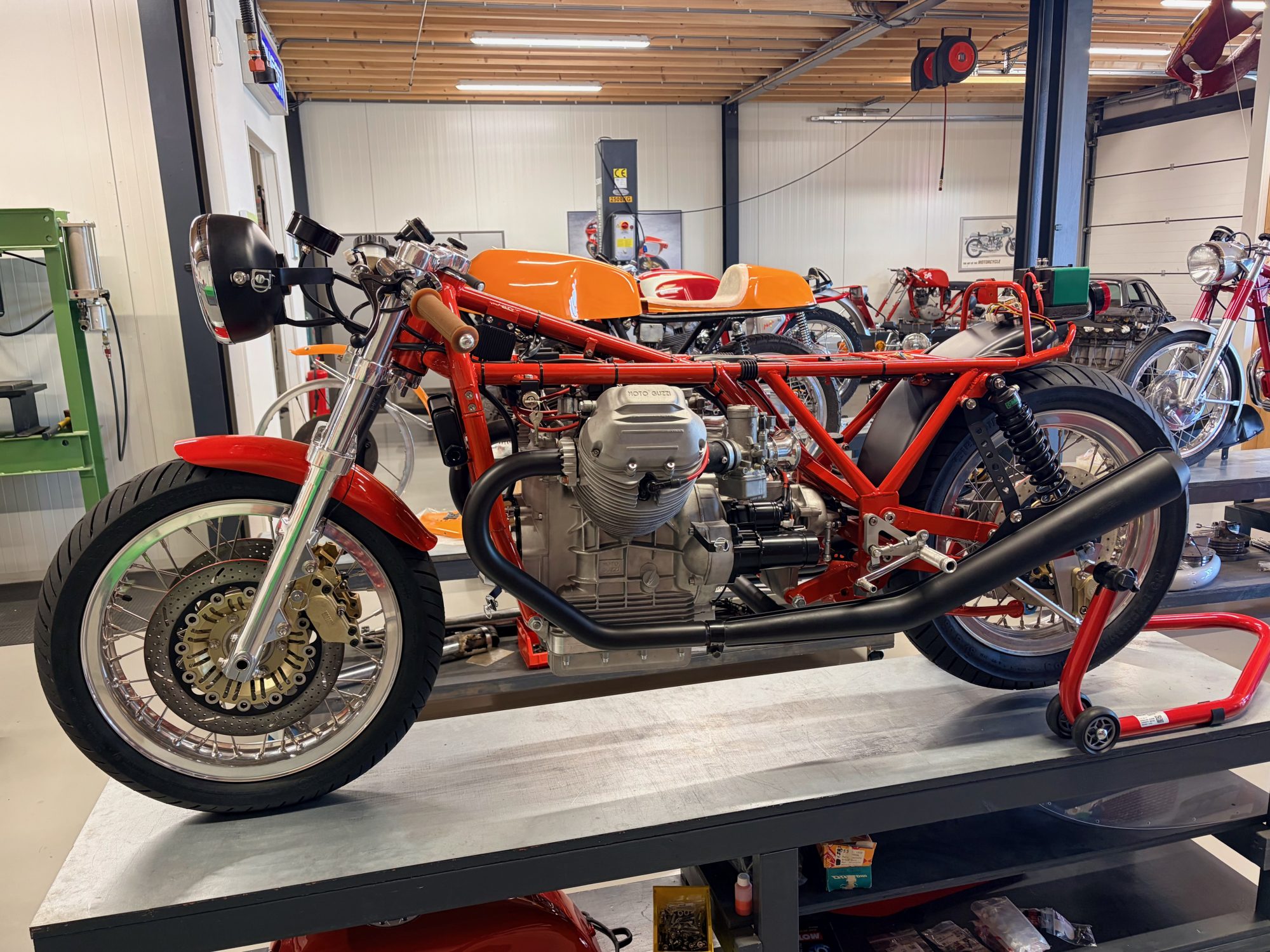 Magni – Moto Guzzi 1000 Bol d’Or – A New Build Series